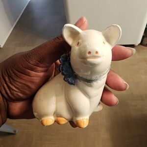 Vintage 1987 Lefton China Piggy Salt and Pepper Shaker with Blue Ribbon(See Pics